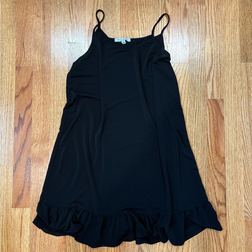 Green Envelope Los Angeles Black Spaghetti Strap Ruffle Hem Shift Dress